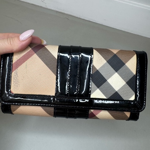 Burberry Handbags - Authentic Burberry Wallet – Classic Design with Patent Leather Trim
